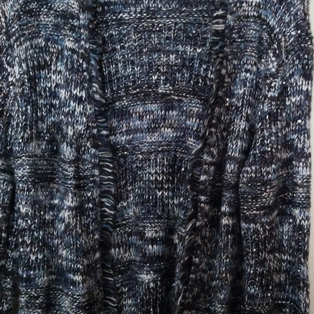 Sweater - Picture 2 of 3
